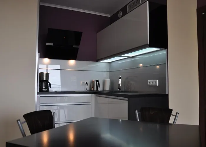 アパート Promenada28pl - Z Widokiem Na Morze ミエンジズドロイェ